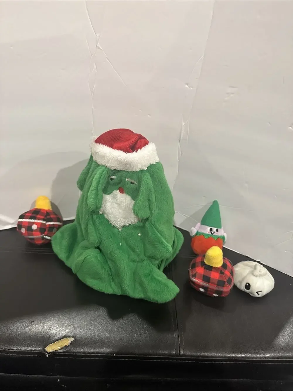 Frisco Small Christmas Dog Cat Cave Bed Santa Plush Holiday Hideaway Pet House